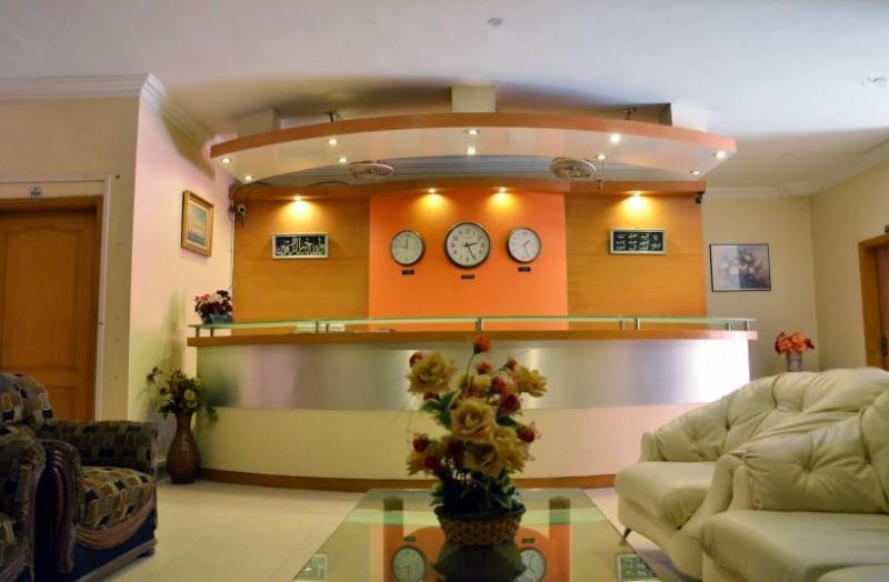 Luxury Inn Karachi Exteriör bild